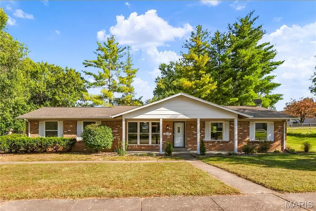 2916 Thrush Drive, Saint Charles, MO 63301 - #1