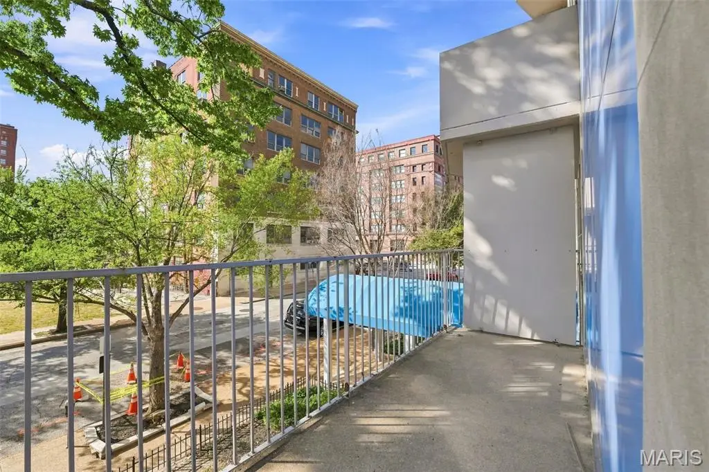 210 N 17th Street #207, Saint Louis, MO 63103 - #1