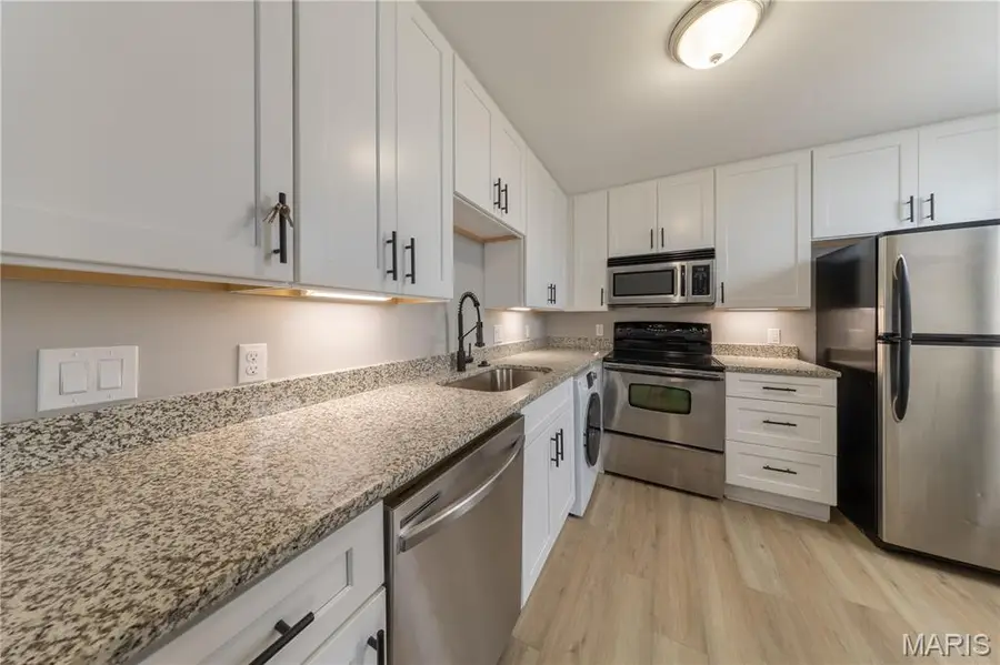 5630 Pershing Avenue #59, Saint Louis, MO 63112 - #3