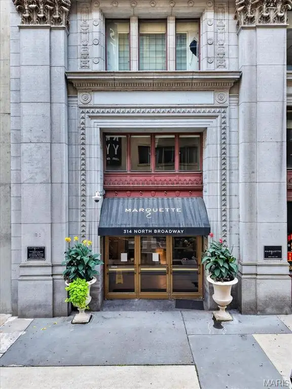 314 N Broadway #1307, Saint Louis, MO 63102 - #2