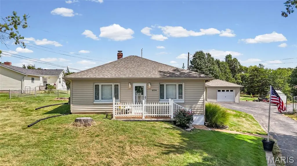 4334 Ringer Road, Oakville, MO 63129 - #1