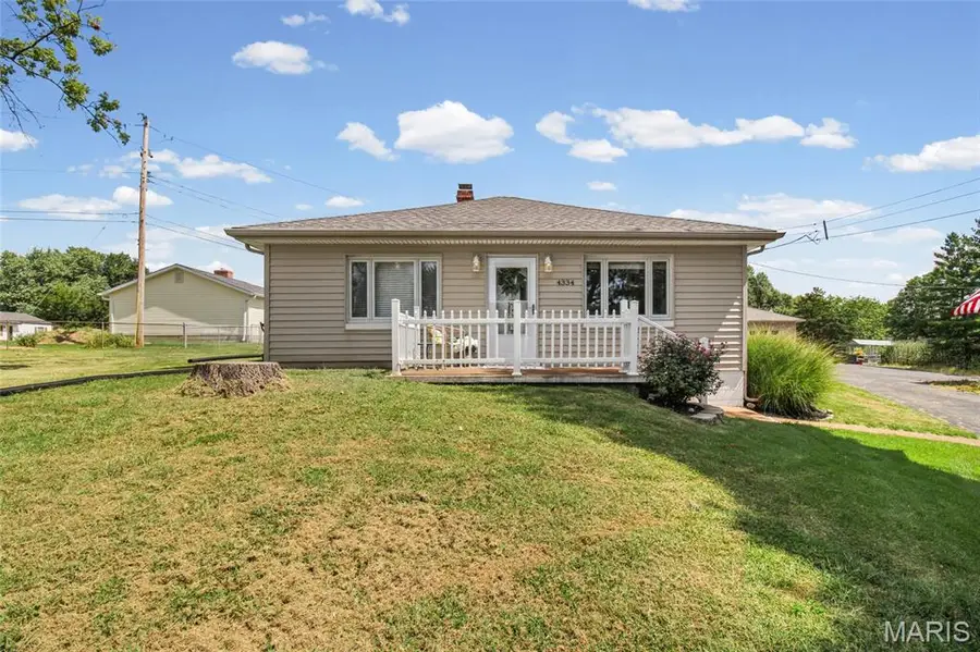 4334 Ringer Road, Oakville, MO 63129 - #2