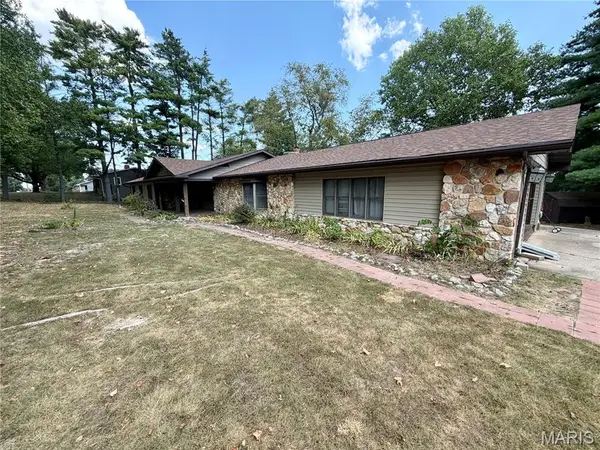 202 S Missouri Avenue, Salem, MO 65560