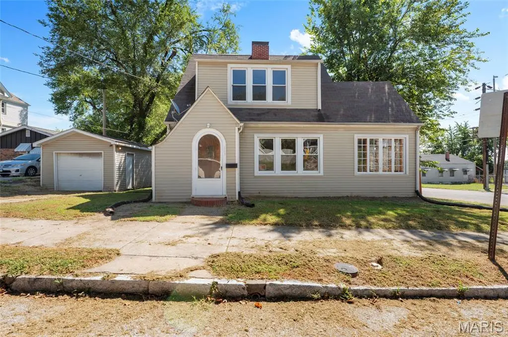 603 Liberty Street, Alton, IL 62002 - #1