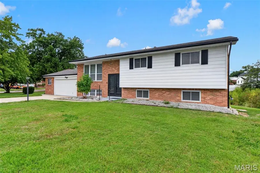 11029 Patrina Court, Saint Louis, MO 63126 - #3