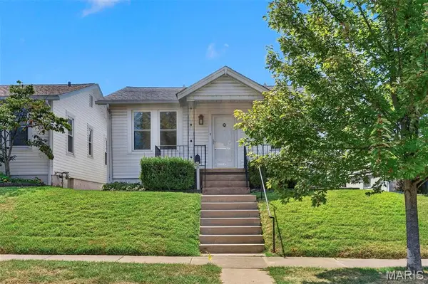 4138 Quincy Street, St Louis, MO 63116