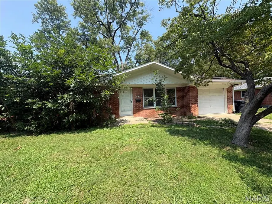 1819 E D Street, Belleville, IL 62221 - #2