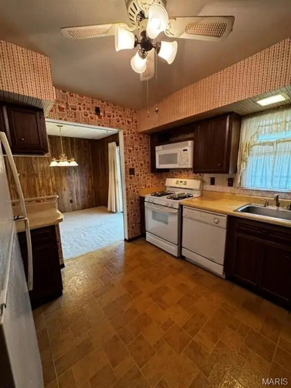 7051 Circleview Drive, Affton, MO 63123 - #3