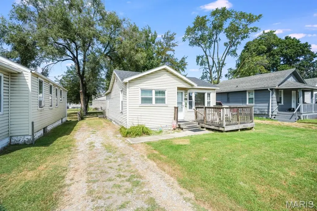 2627 Washington Avenue, Granite City, IL 62040 - #1