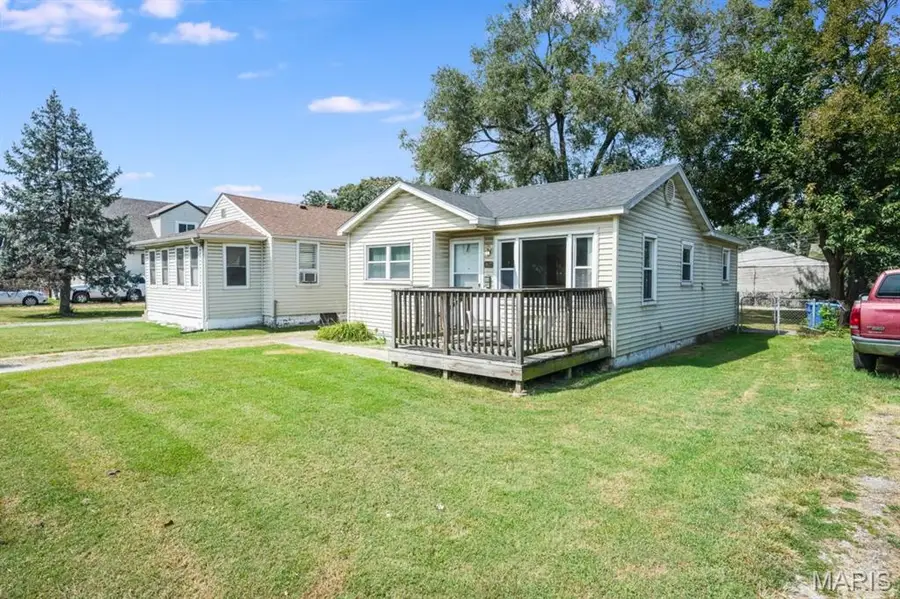 2627 Washington Avenue, Granite City, IL 62040 - #2