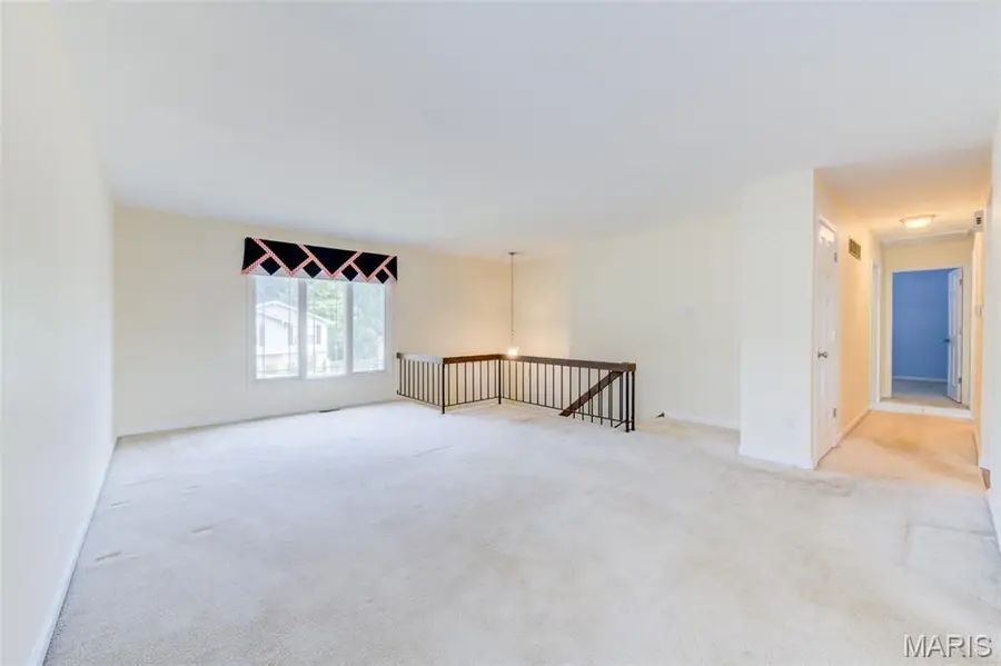 127 Spring Leaf Drive, Saint Peters, MO 63376 - #3