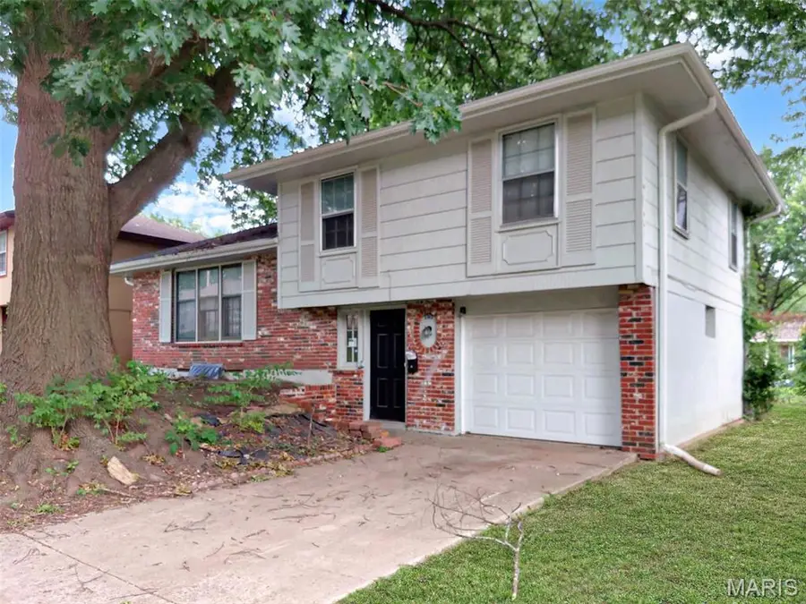 7707 E 118th Terrace, Kansas City, MO 64134 - #2