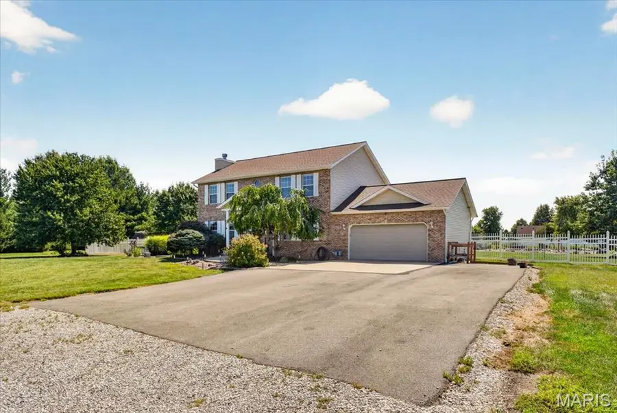 7704 Grove Road, Edwardsville, IL 62025 - #2