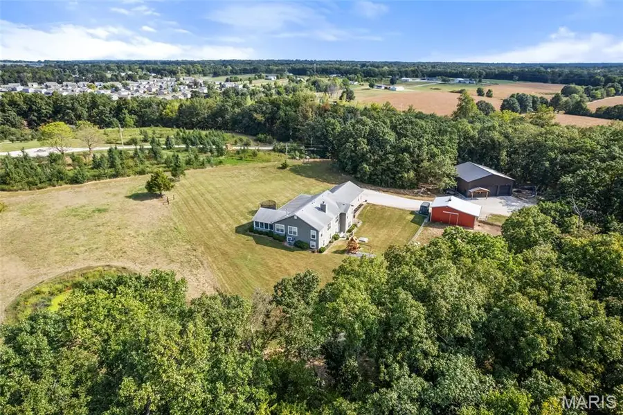 99 N Chantilly Road, Winfield, MO 63389 - #2