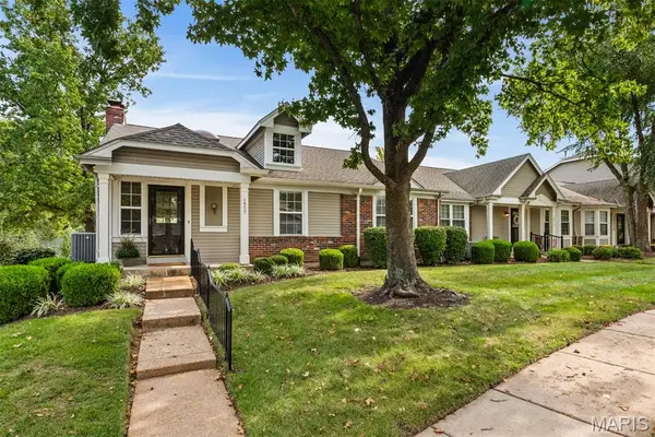 1902 Baxter Ridge Drive, Chesterfield, MO 63017