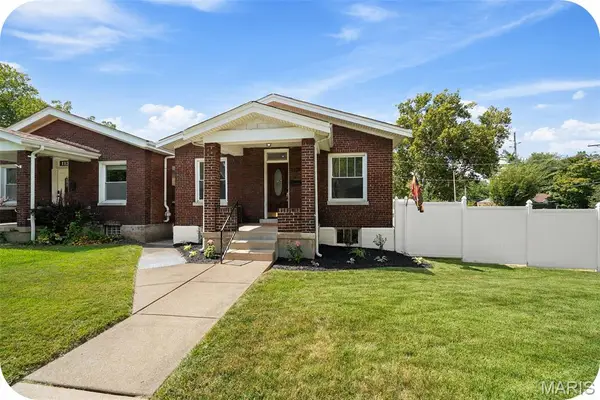 1137 Childress Avenue, St Louis, MO 63139