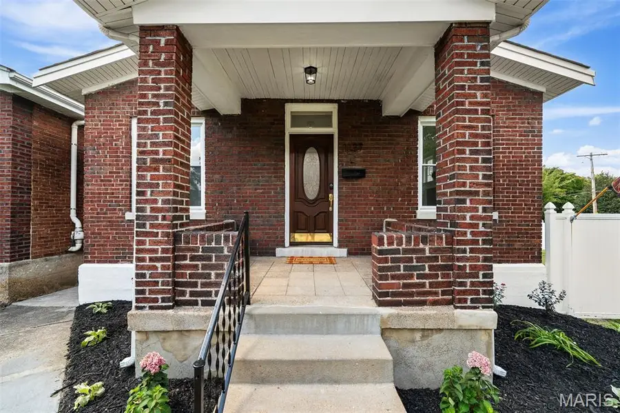 1137 Childress Avenue, Saint Louis, MO 63139 - #2