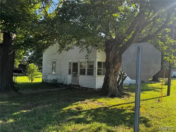 206,210,212 S Carrol, Sikeston, MO 63801