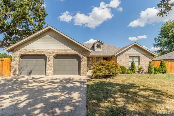 1830 Cypress Drive, Lebanon, MO 65536