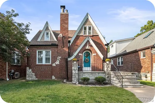 4108 Toenges Avenue, St Louis, MO 63116