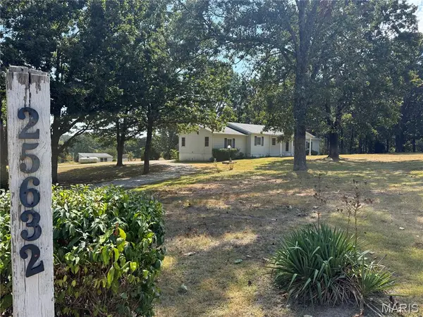25632 Highway Aa, Lebanon, MO 65536
