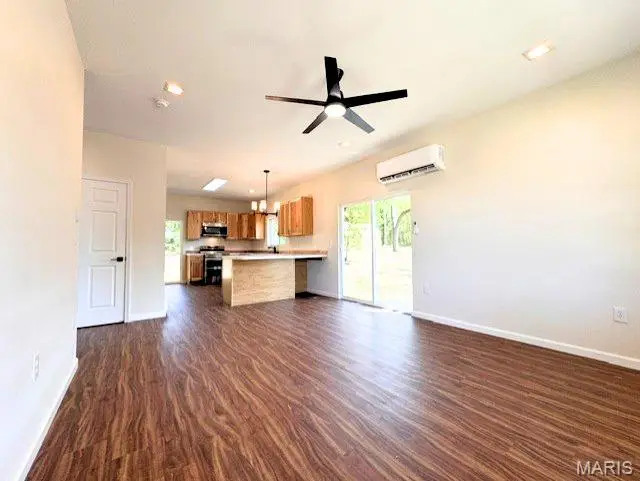 604 E Third, Salem, MO 65560 - #2