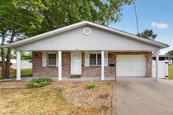 912 W Church Street, Mascoutah, IL 62258