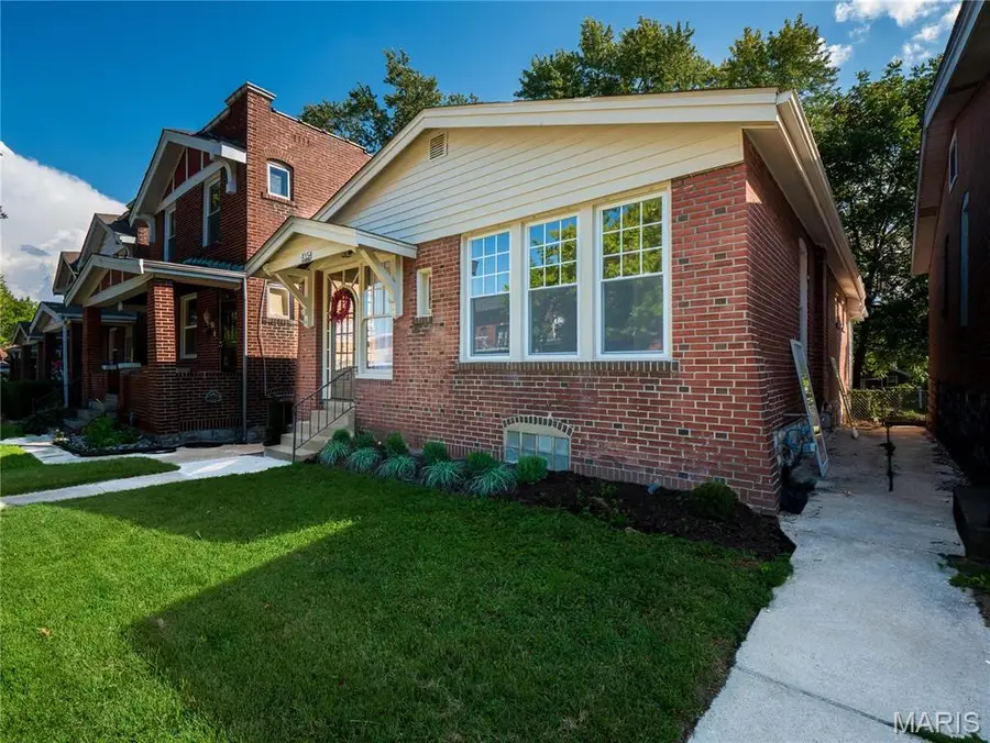 4154 Humphrey Street, Saint Louis, MO 63116 - #2