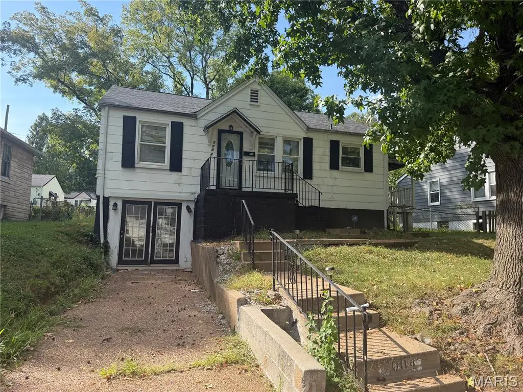 7004 Paisley Drive, Saint Louis, MO 63136 - #1