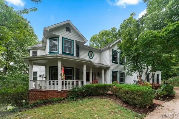 19342 Dogwood Valley Court, Wildwood, MO 63038