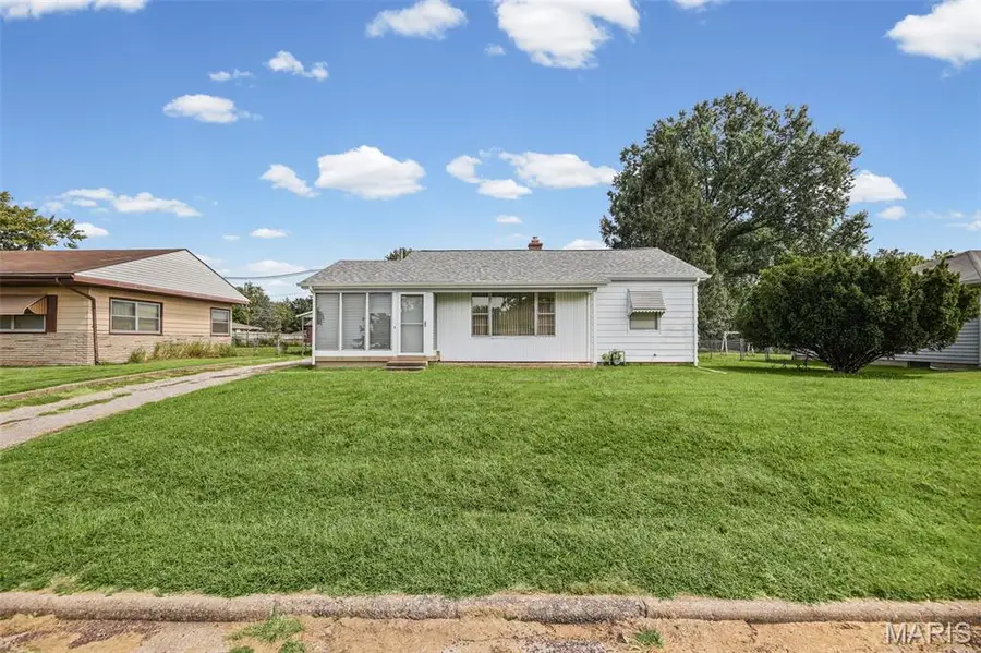 1246 Lakeshore Drive, Belleville, IL 62220 - #2