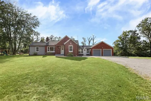 1501 Woods Lane, Centralia, IL 62801