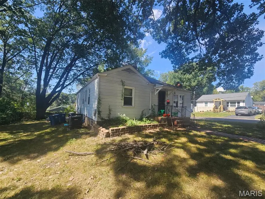 619 Millman, Ferguson, MO 63135 - #3