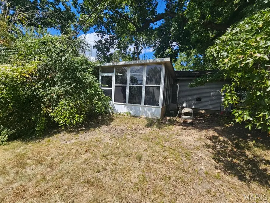 5232 Priorybrook Road, Black Jack, MO 63033 - #2