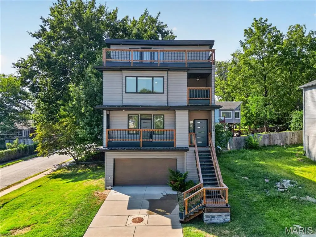 1629 Forest Avenue, Saint Louis, MO 63139 - #1
