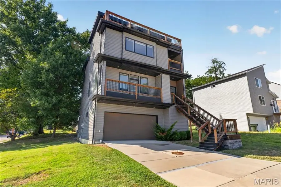 1629 Forest Avenue, Saint Louis, MO 63139 - #2