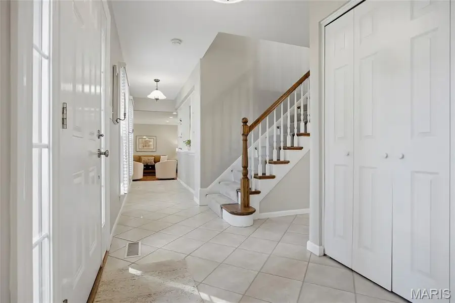 14300 Markham Lane, Chesterfield, MO 63017 - #3