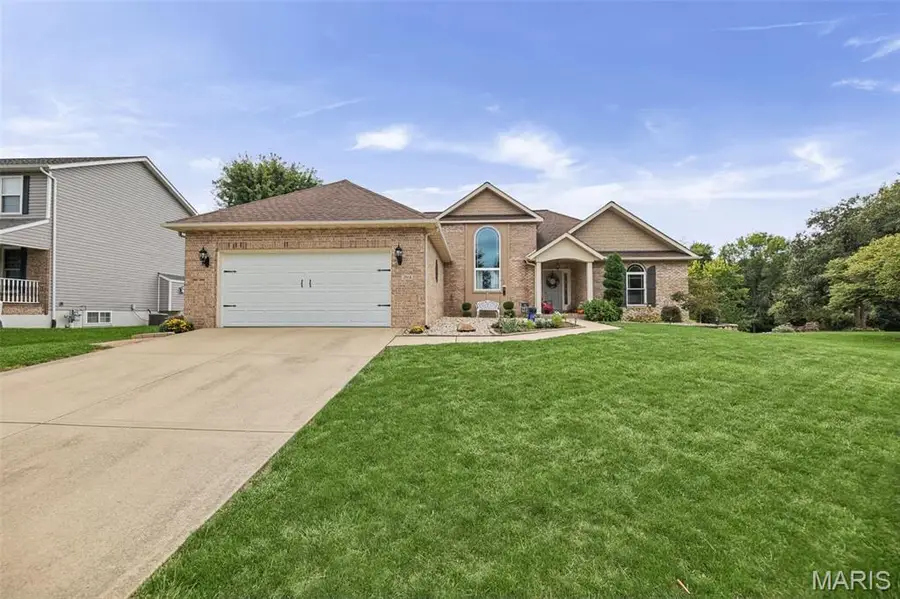2614 Meridian Lake Drive, Shiloh, IL 62221 - #2