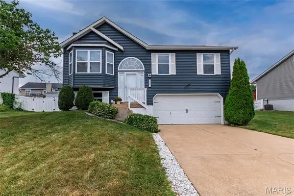 3064 Valley Oaks Drive, Imperial, MO 63052