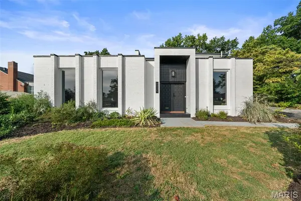 6005 Bishops Place, St Louis, MO 63109