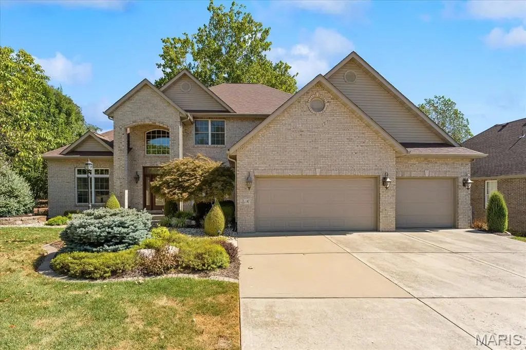 5 Timber Bluff Court, Glen Carbon, IL 62034 - #1