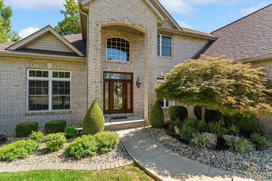 5 Timber Bluff Court, Glen Carbon, IL 62034 - #3