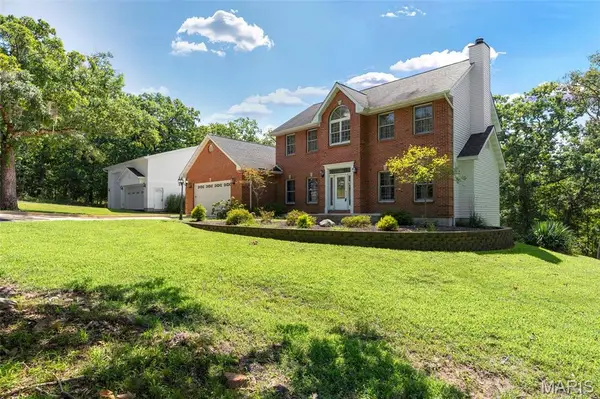 10 Grand Oaks Estate, Sullivan, MO 63080