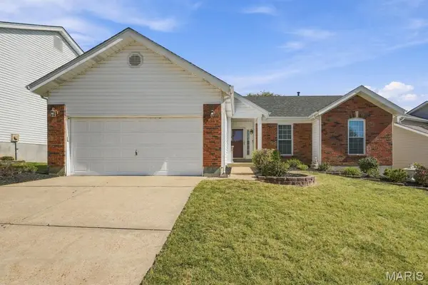 2116 Riding Spur Drive, Maryland Heights, MO 63146