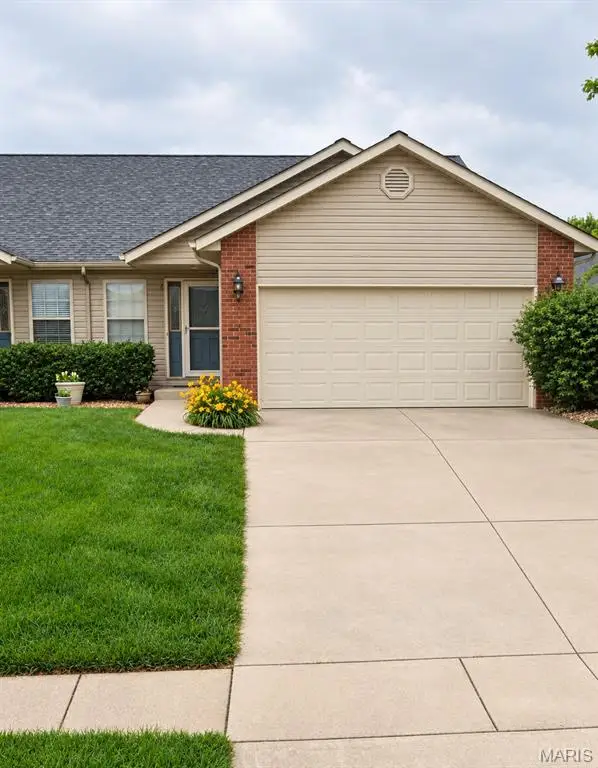 10914 Kentfield Drive, Lebanon, IL 62254 - #1