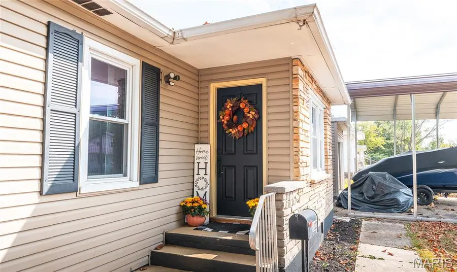 1000 E Mondy Street, Salem, MO 65560 - #2