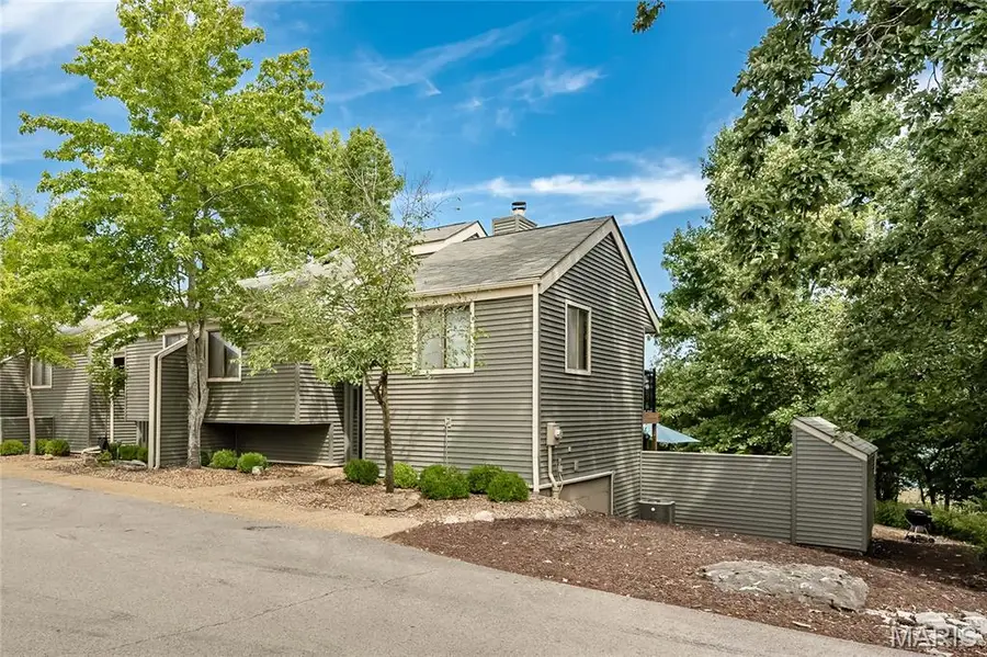 46 S Lionshead Drive, Innsbrook, MO 63390 - #2