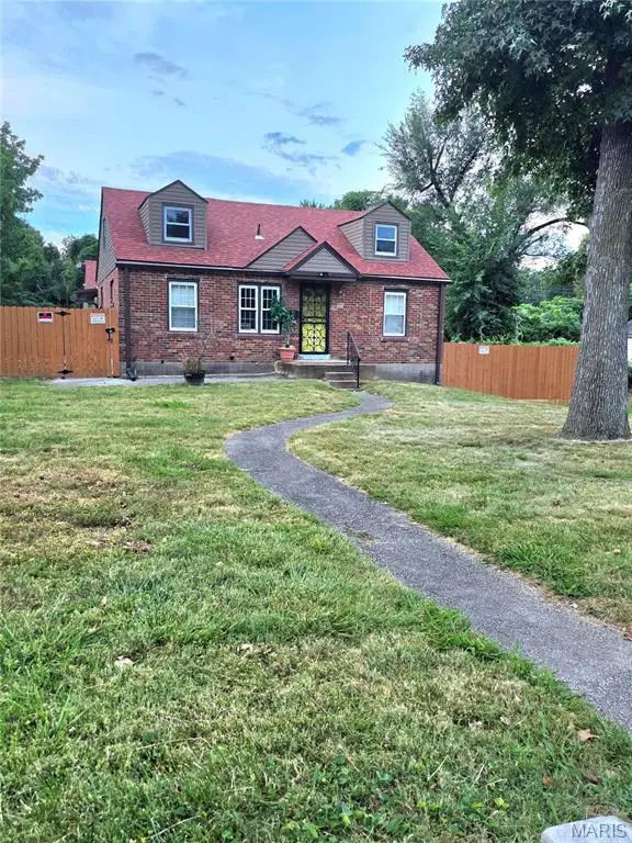 8000 Plymouth Court, Berkeley, MO 63134 - #1