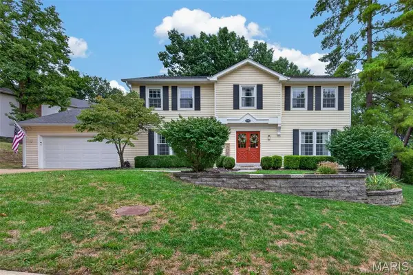 14980 Claymont Estates Drive, Chesterfield, MO 63017