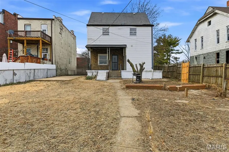 4246 Nebraska Avenue, Saint Louis, MO 63111 - #2
